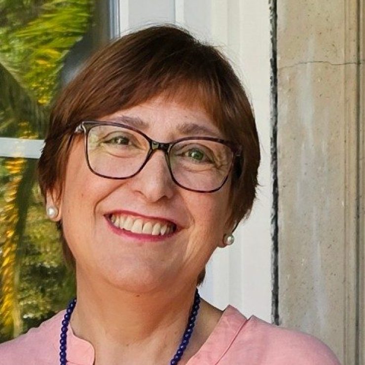 Dr Claudia Uribe